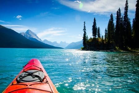Activités à faire en montagne l'été - Canoe kayak