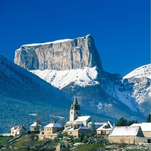 Top 5 des destinations grimpe en France (Sud) - Mont Aiguille (Vercors)